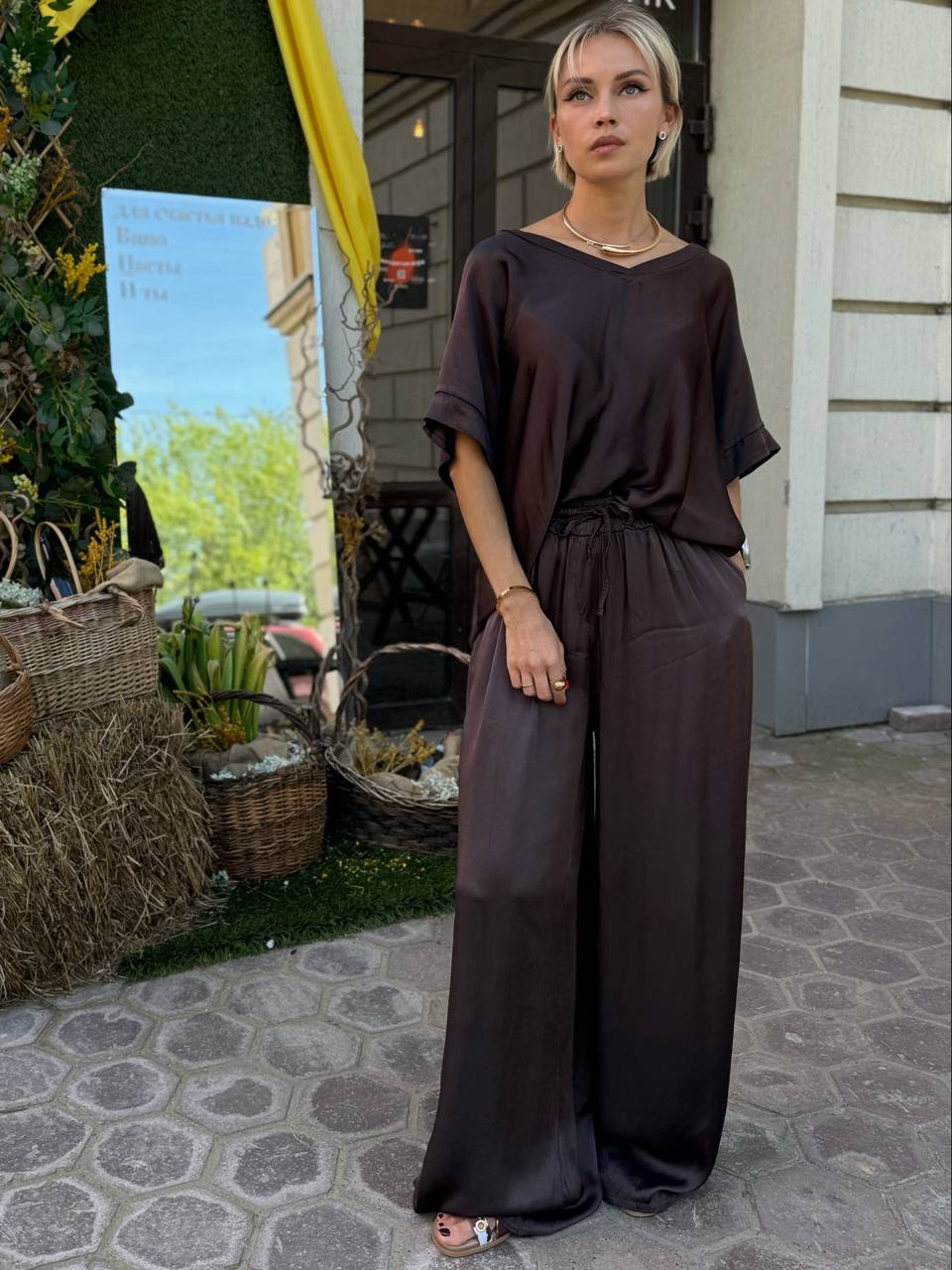 Oversized set – blouse and wide-leg pants