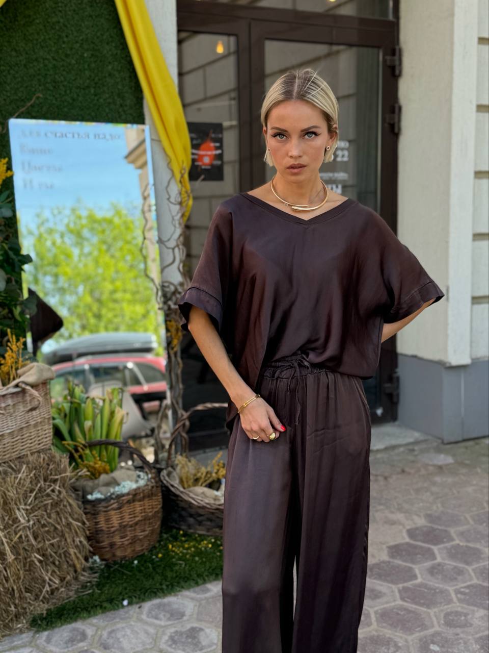 Oversized set – blouse and wide-leg pants