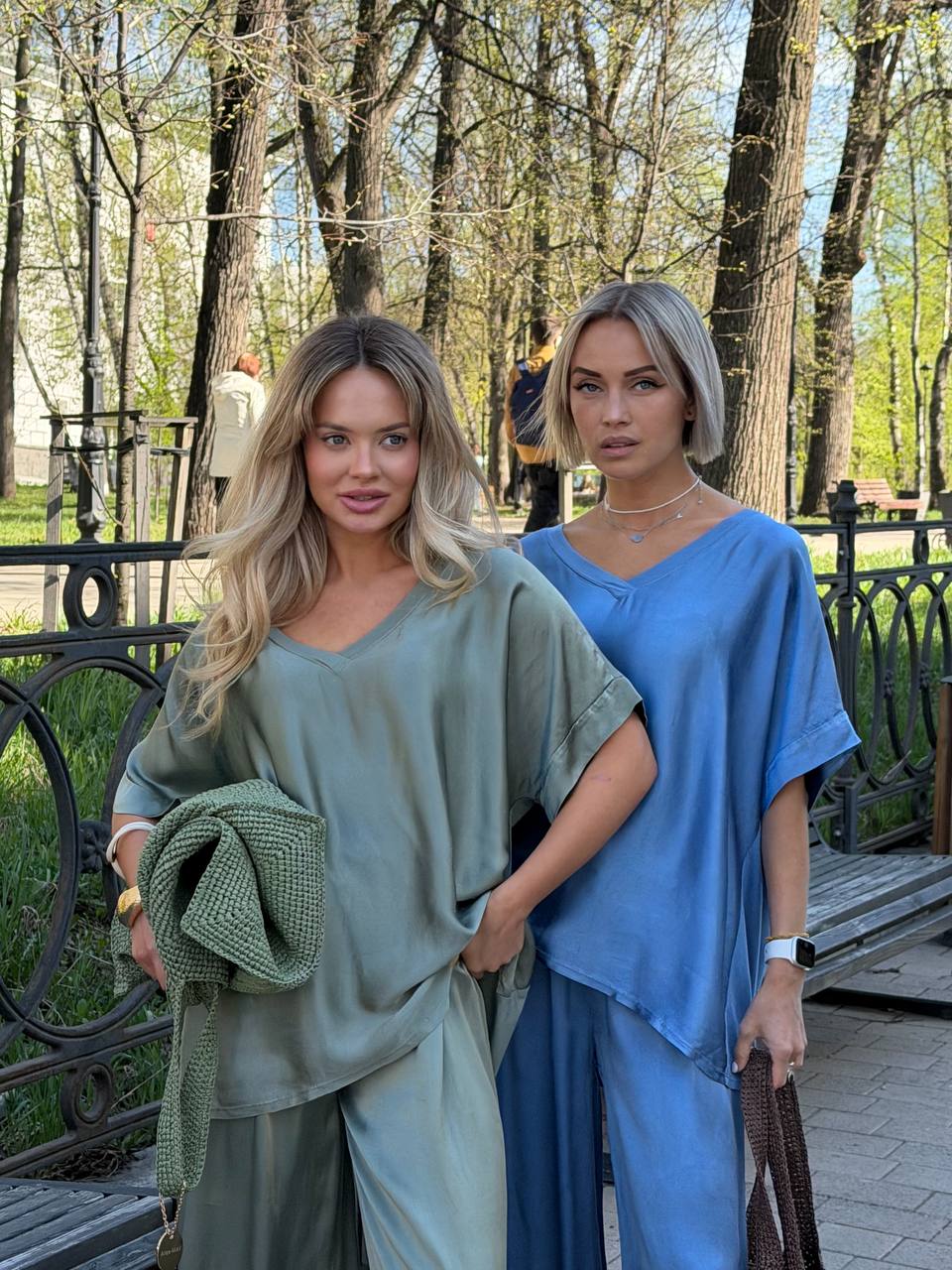 Oversized set – blouse and wide-leg pants